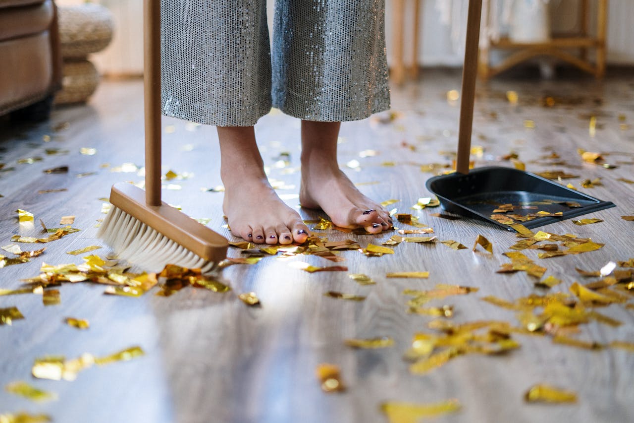 post event mess cleaning